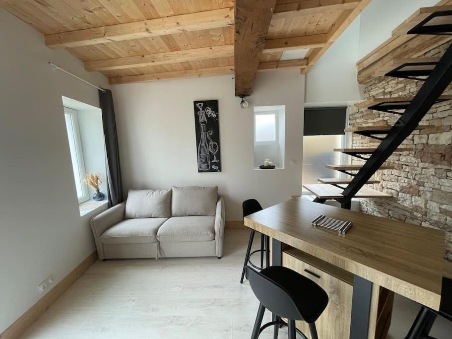 Charmante Maison De Village Vire  Ngoại thất bức ảnh