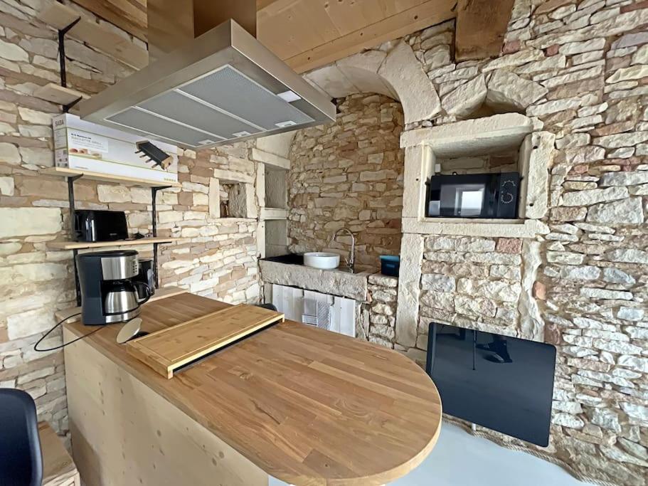 Charmante Maison De Village Vire  Ngoại thất bức ảnh